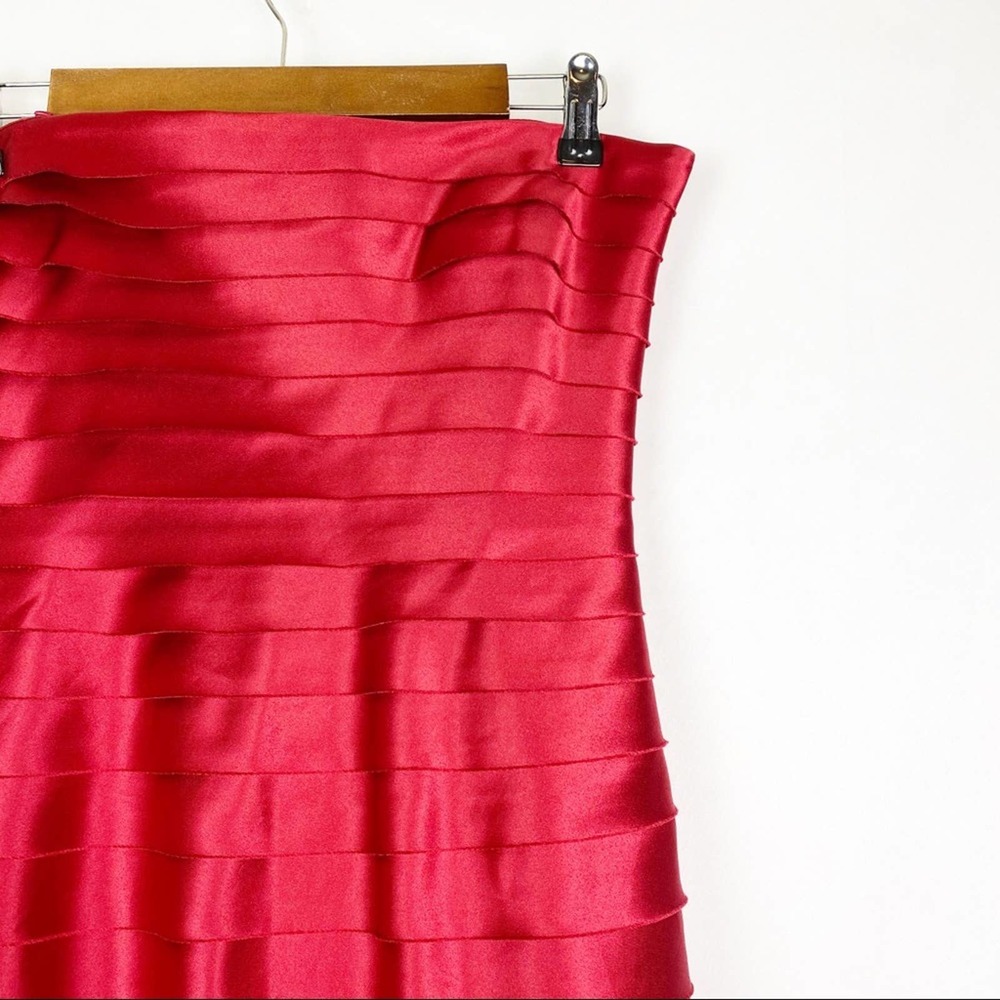 BCBGMaxAzria Red Tiered Strapless Cocktail Dress